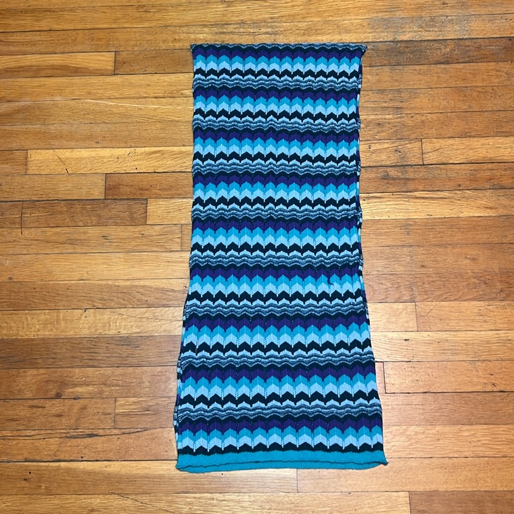 Missoni Wool Blend Classic Zig Zag Scarf in Teal & Purple, OSFM - Picture 5 of 11